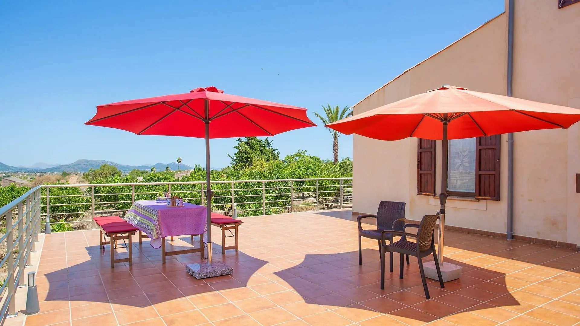 Villa Taronger Muro 0*,  España